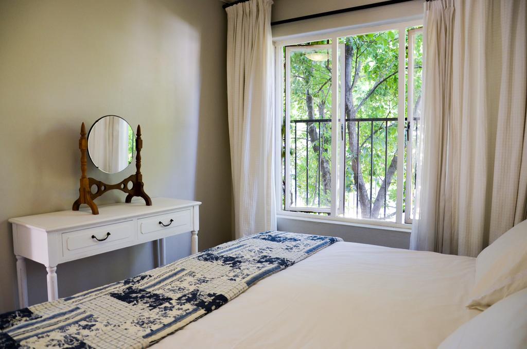 Shepherd'S Corner Guest House Йоганнесбурґ Екстер'єр фото